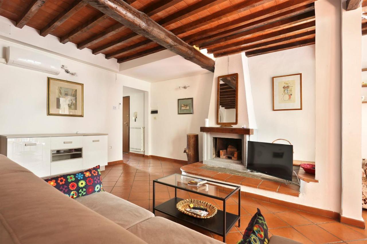Tornabuoni Apartment- Hosted By Sweetstay Florenţa Exterior foto