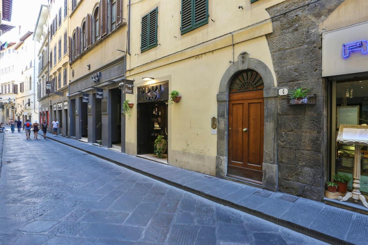 Tornabuoni Apartment- Hosted By Sweetstay Florenţa Exterior foto